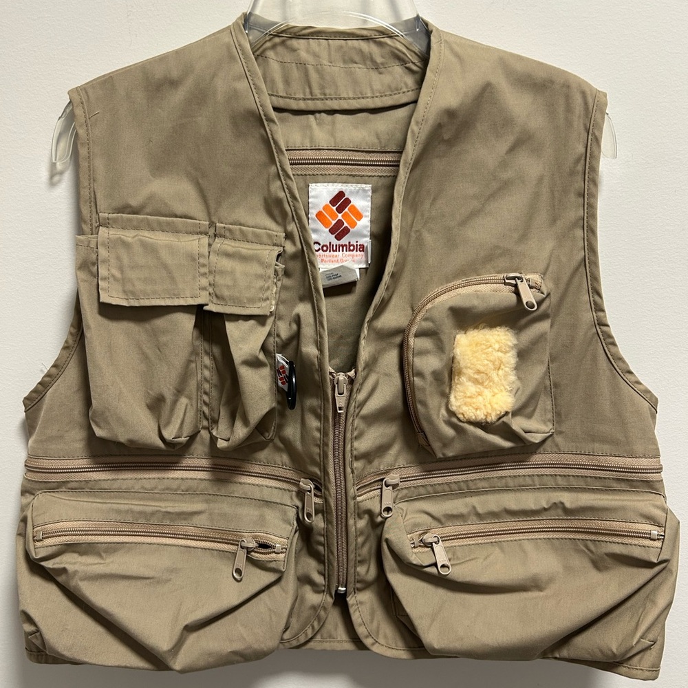 Columbia Khaki Outdoor Utility Vest
